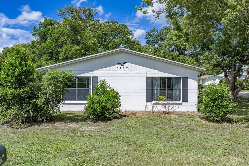 En Venta: $334,900 (4 camas, 3 baños, 1612 Pies cuadrados)