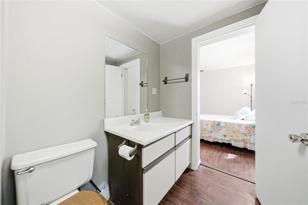 En Venta: $334,900 (4 camas, 3 baños, 1612 Pies cuadrados)