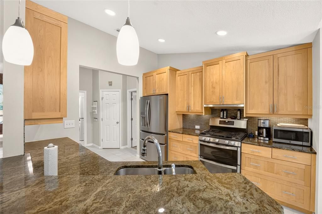 For Sale: $385,000 (3 beds, 2 baths, 1687 Square Feet)