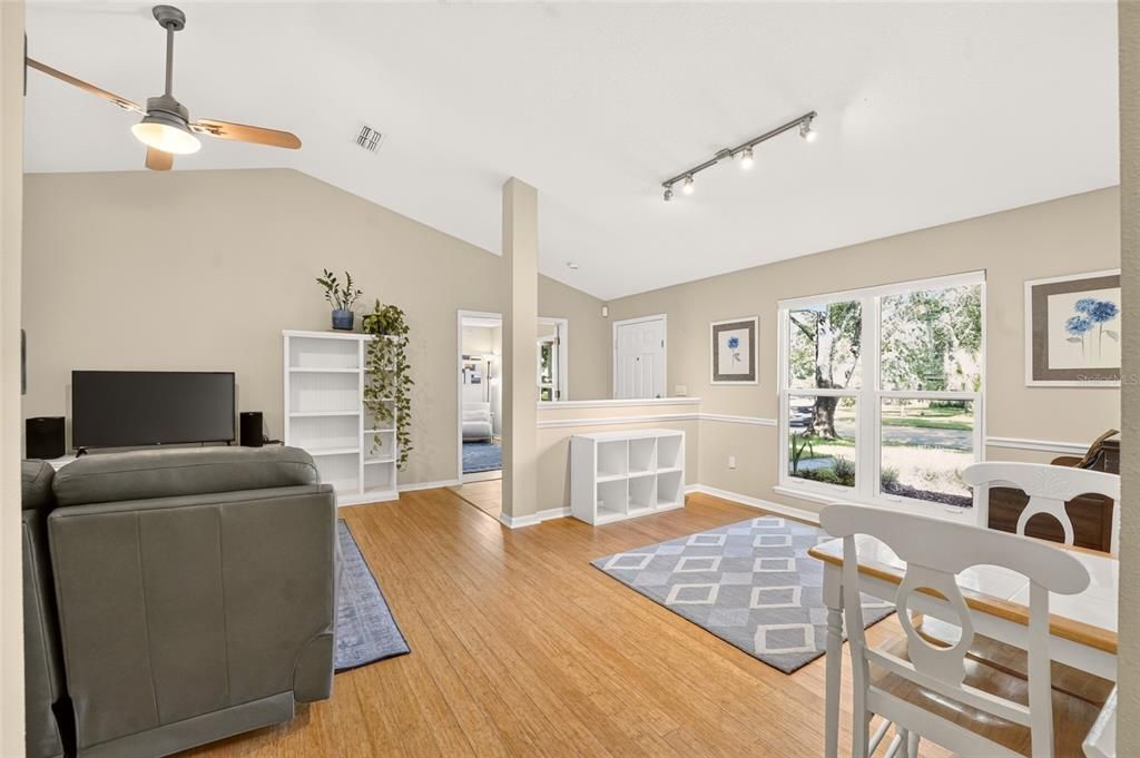 For Sale: $385,000 (3 beds, 2 baths, 1687 Square Feet)