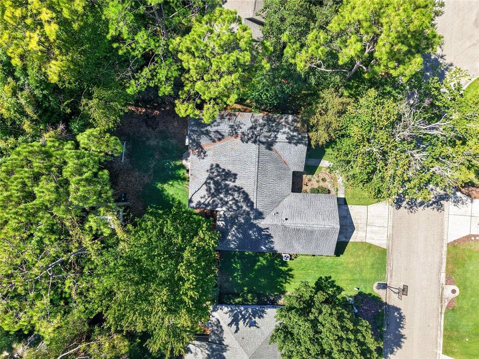 For Sale: $385,000 (3 beds, 2 baths, 1687 Square Feet)
