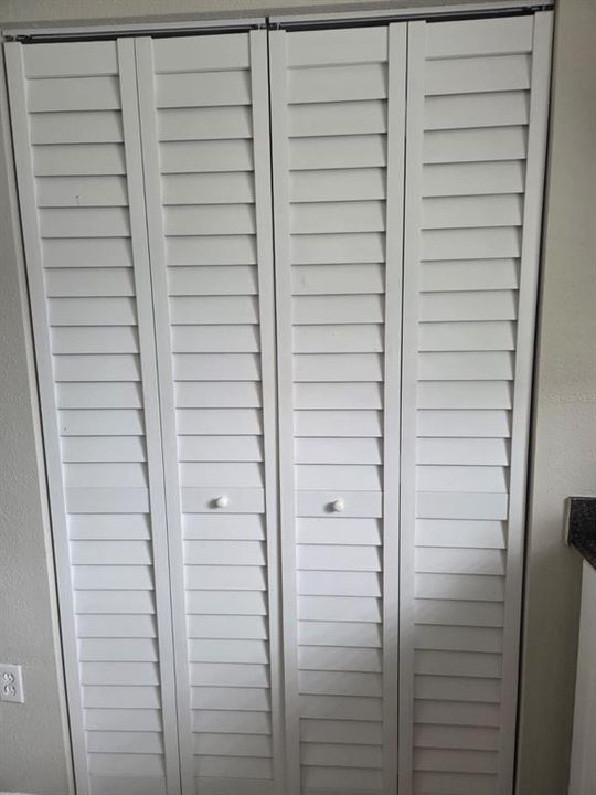 For Rent: $1,649 (2 beds, 1 baths, 1208 Square Feet)