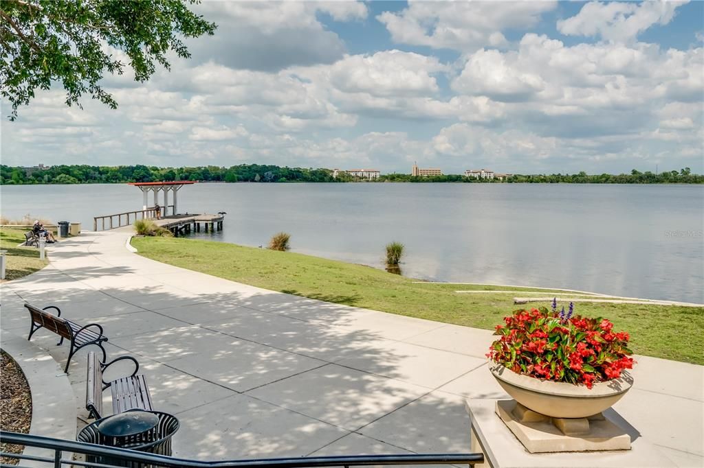 Active With Contract: $3,799,000 (6 beds, 6 baths, 6220 Square Feet)