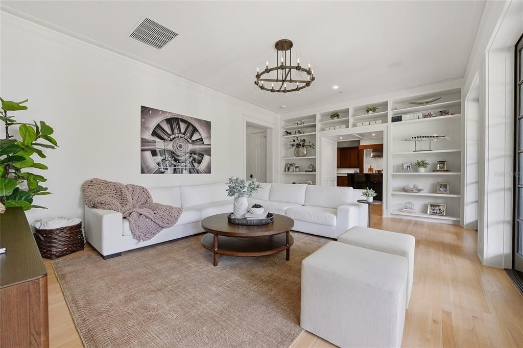 Active With Contract: $3,799,000 (6 beds, 6 baths, 6220 Square Feet)