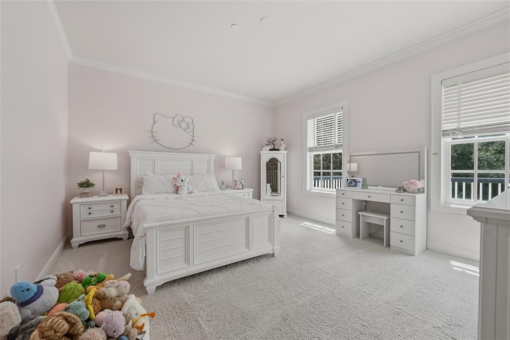 Active With Contract: $3,799,000 (6 beds, 6 baths, 6220 Square Feet)