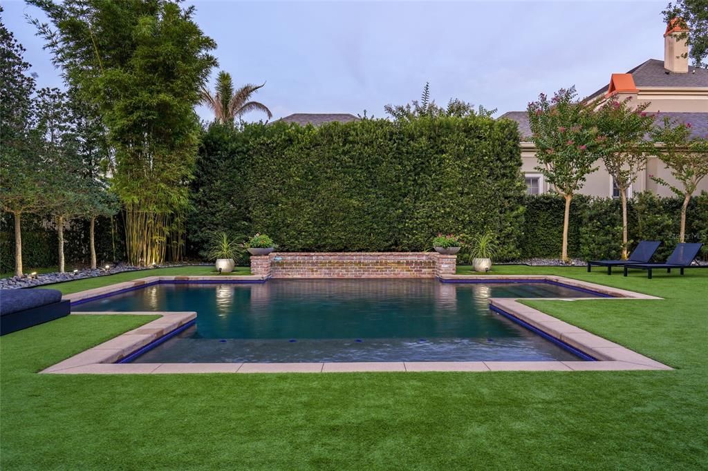Active With Contract: $3,799,000 (6 beds, 6 baths, 6220 Square Feet)