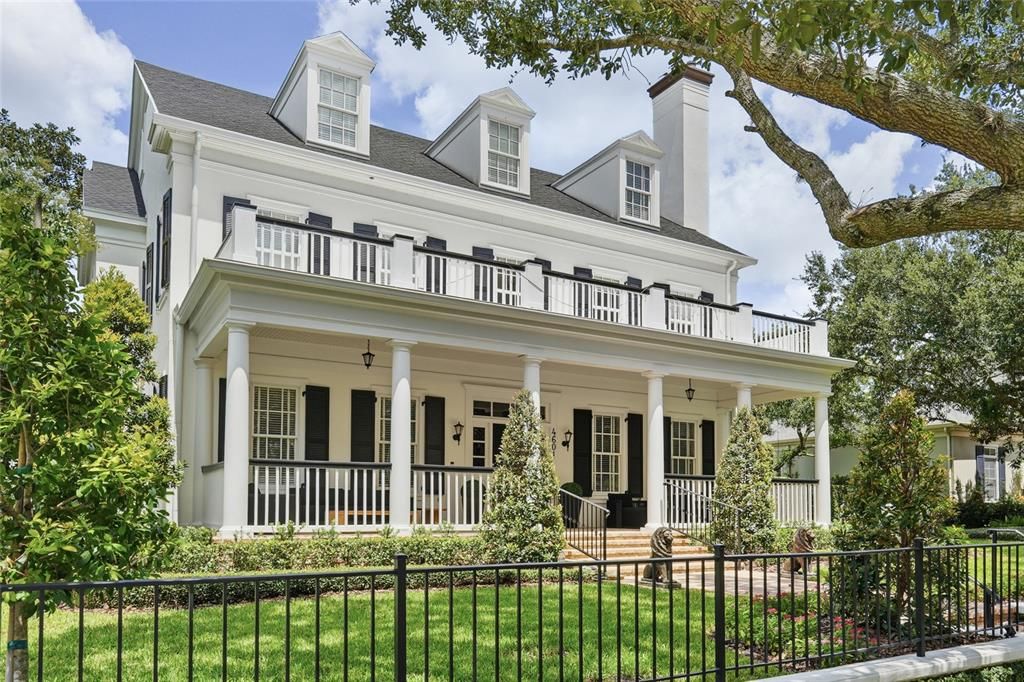 Active With Contract: $3,799,000 (6 beds, 6 baths, 6220 Square Feet)