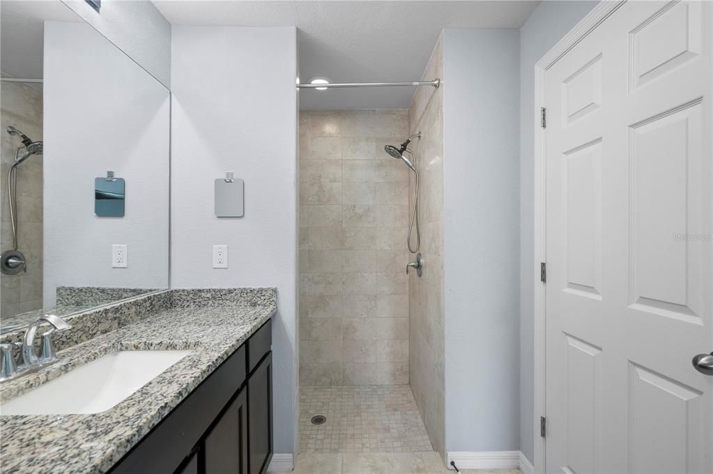 For Sale: $349,000 (4 beds, 2 baths, 1830 Square Feet)