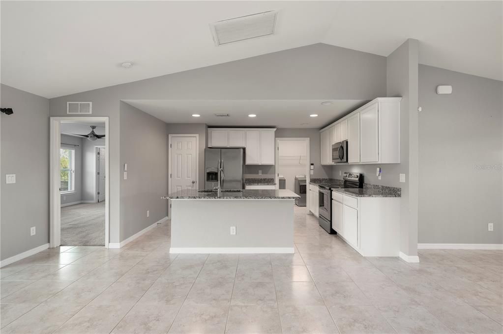 For Sale: $349,000 (4 beds, 2 baths, 1830 Square Feet)