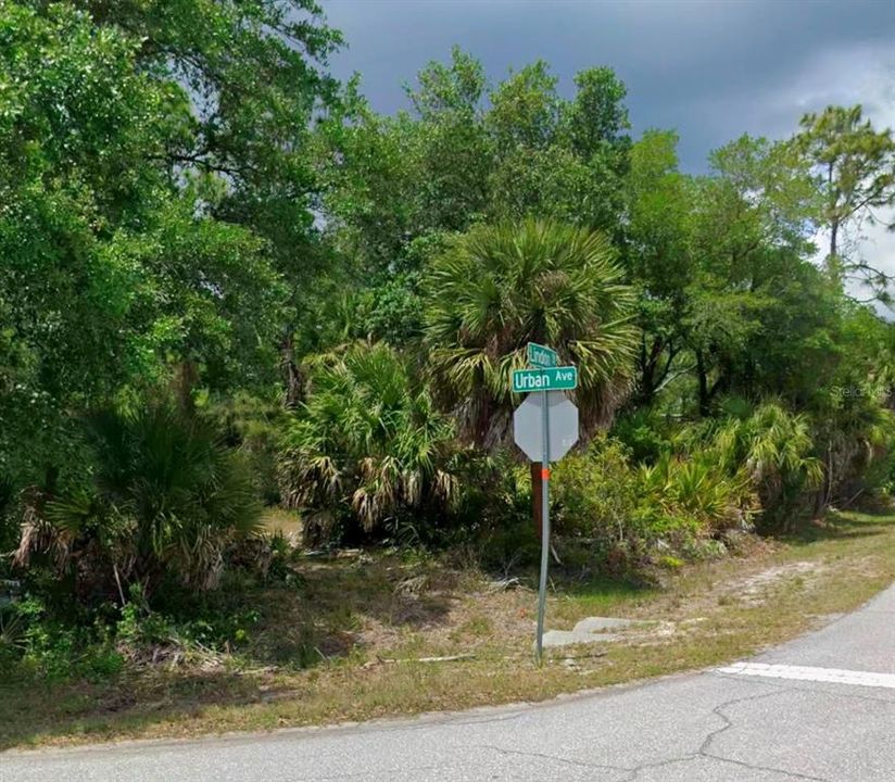 En Venta: $60,000 (0.37 acres)