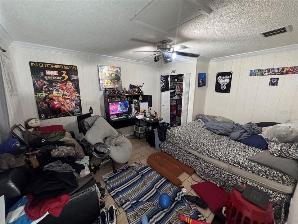 En Venta: $239,000 (3 camas, 2 baños, 1420 Pies cuadrados)