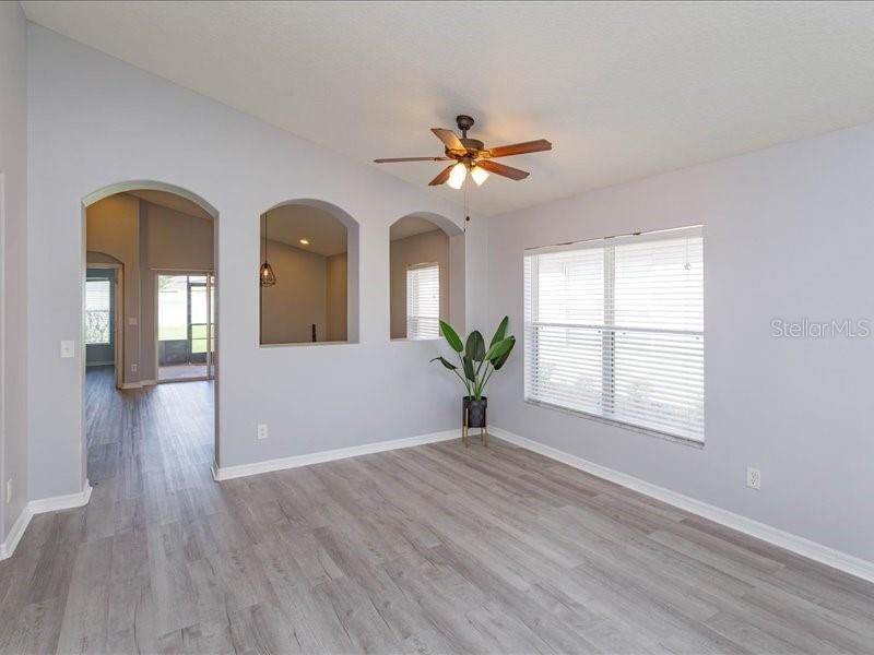 For Rent: $2,390 (3 beds, 2 baths, 1875 Square Feet)