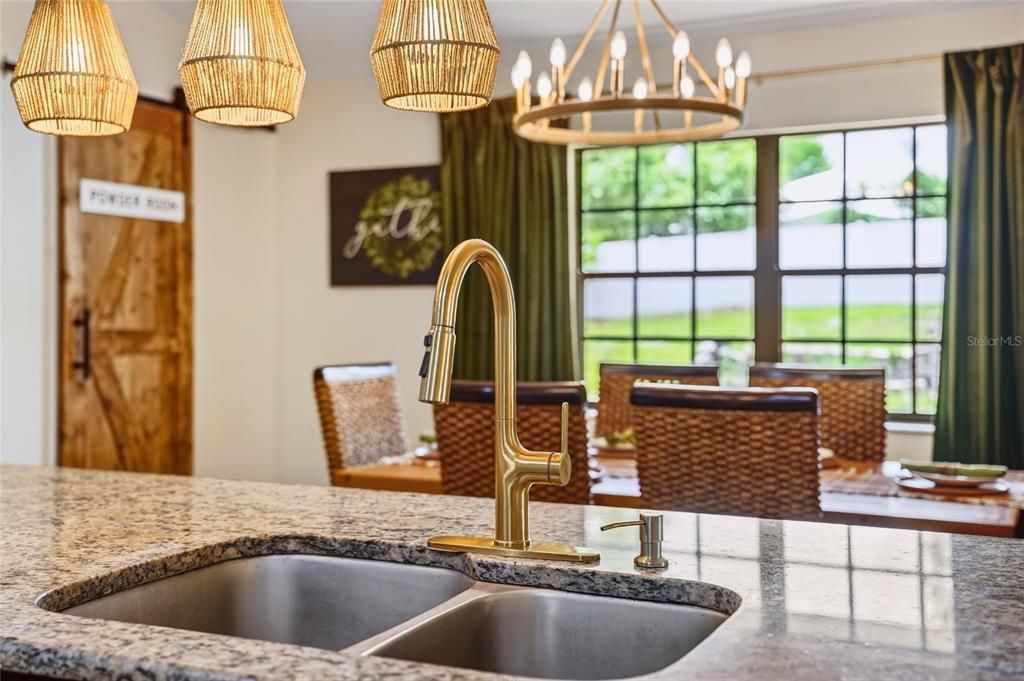 For Sale: $449,900 (4 beds, 2 baths, 2153 Square Feet)