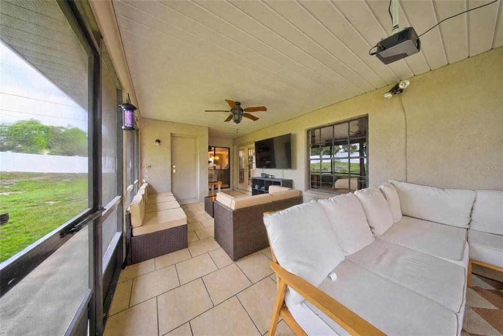 For Sale: $449,900 (4 beds, 2 baths, 2153 Square Feet)