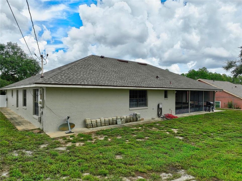 For Sale: $449,900 (4 beds, 2 baths, 2153 Square Feet)