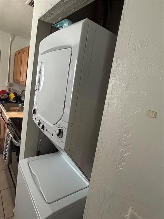 For Sale: $219,900 (3 beds, 2 baths, 1160 Square Feet)