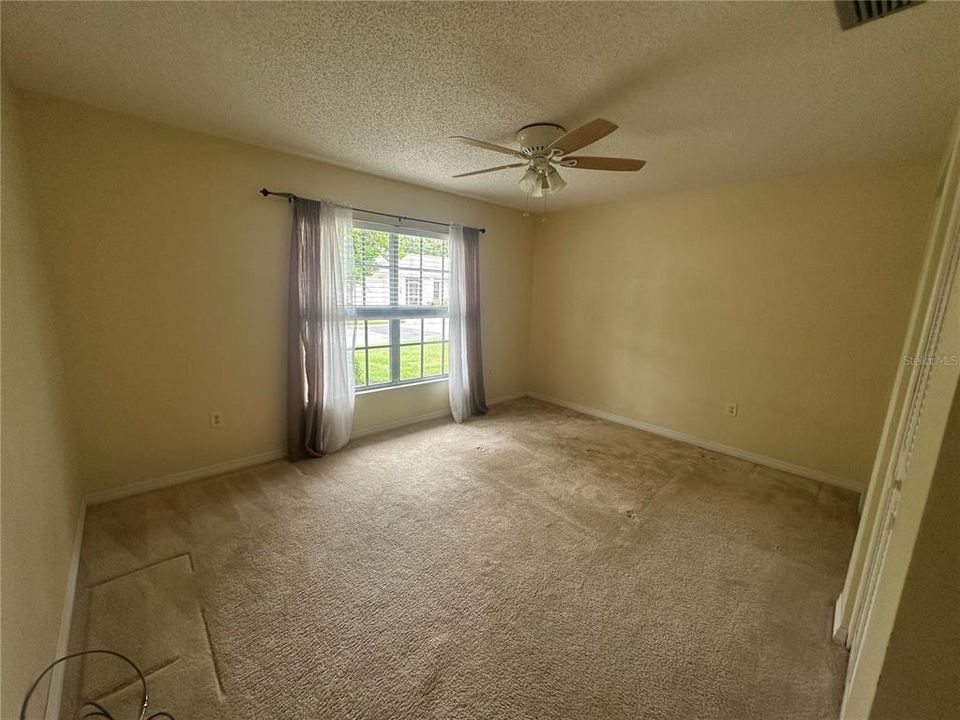 For Sale: $229,900 (2 beds, 2 baths, 1543 Square Feet)