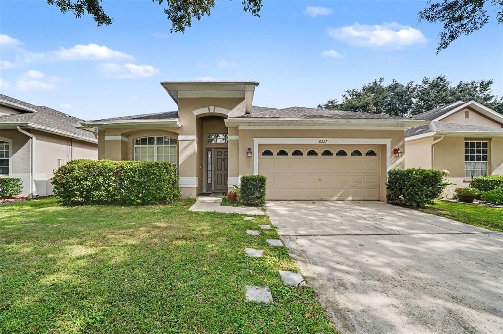 For Sale: $399,000 (3 beds, 2 baths, 1992 Square Feet)