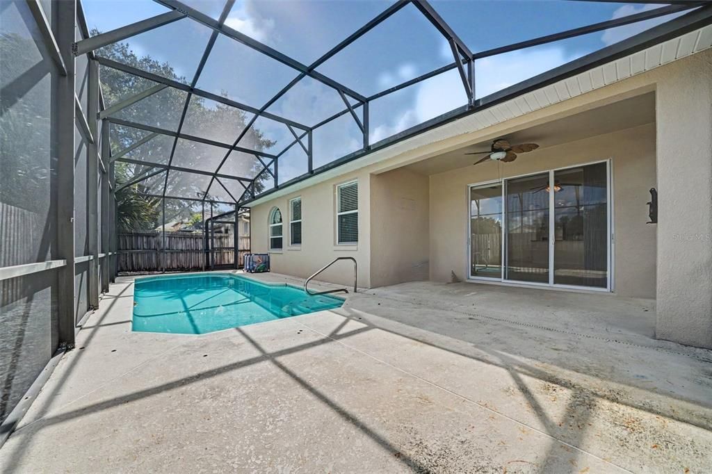 For Sale: $399,000 (3 beds, 2 baths, 1992 Square Feet)