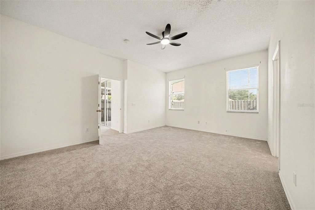 For Sale: $399,000 (3 beds, 2 baths, 1992 Square Feet)