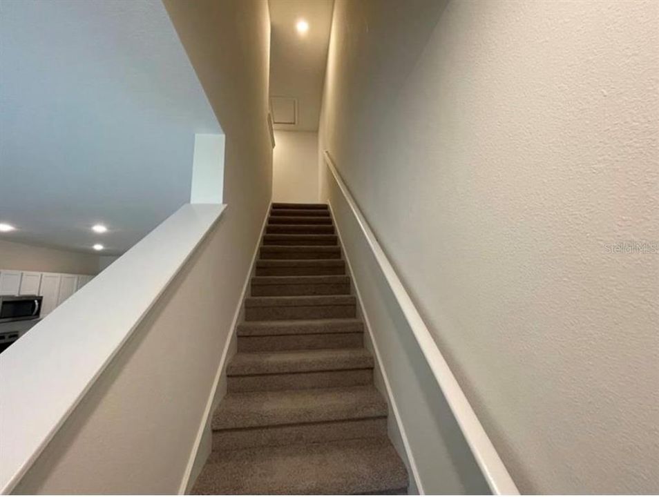 For Sale: $278,900 (3 beds, 2 baths, 1673 Square Feet)