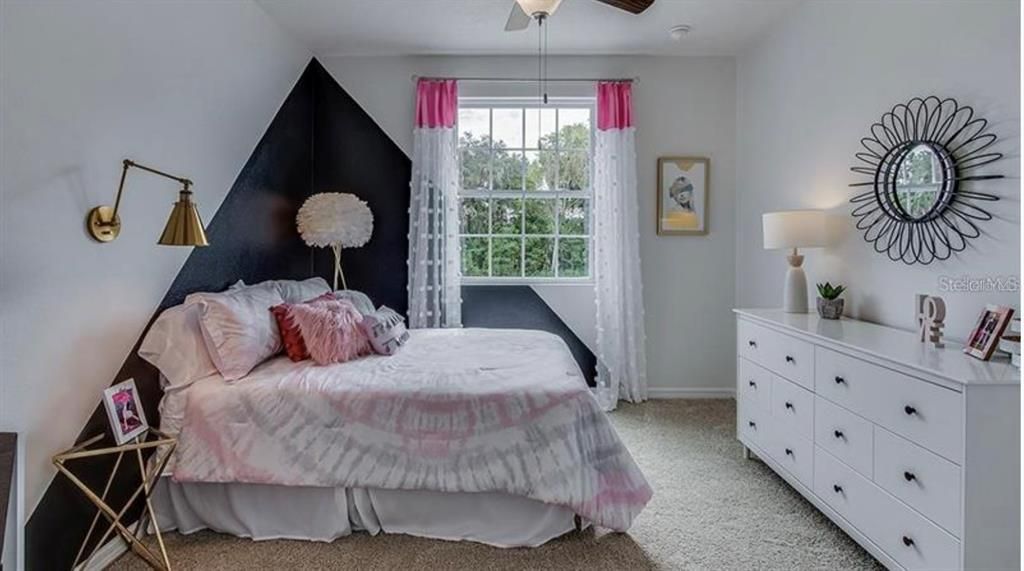For Sale: $278,900 (3 beds, 2 baths, 1673 Square Feet)