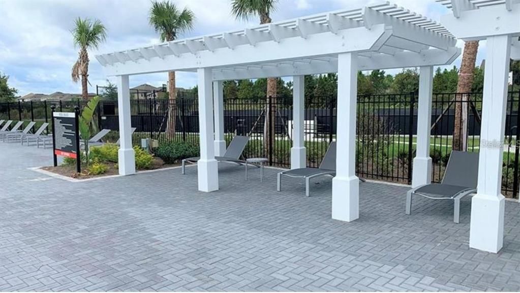 For Sale: $278,900 (3 beds, 2 baths, 1673 Square Feet)