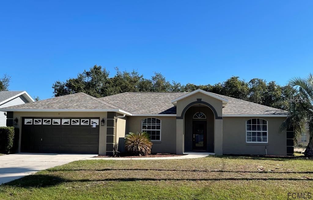 For Rent: $2,200 (4 beds, 2 baths, 1724 Square Feet)