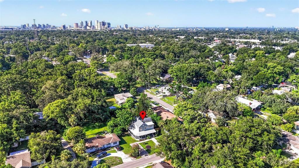En Venta: $425,000 (3 camas, 2 baños, 1974 Pies cuadrados)
