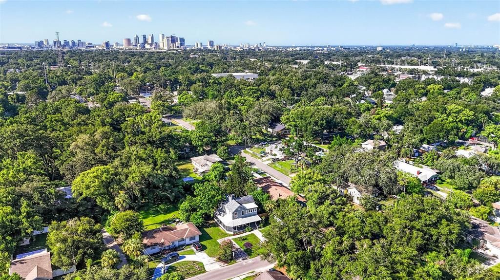 En Venta: $425,000 (3 camas, 2 baños, 1974 Pies cuadrados)