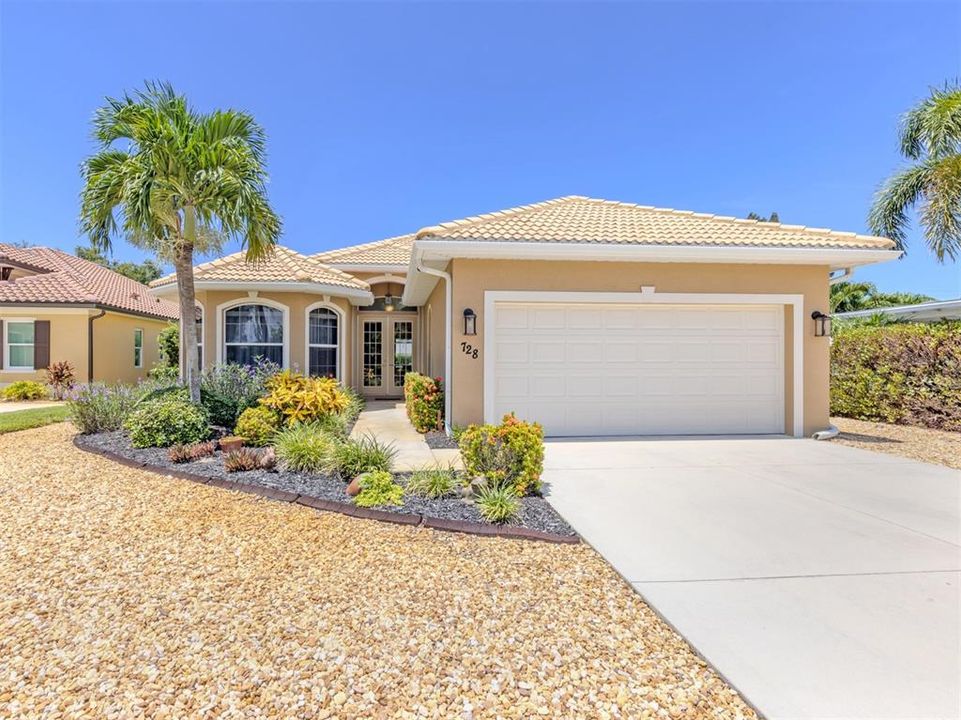 Activo con contrato: $1,050,000 (3 camas, 2 baños, 1972 Pies cuadrados)