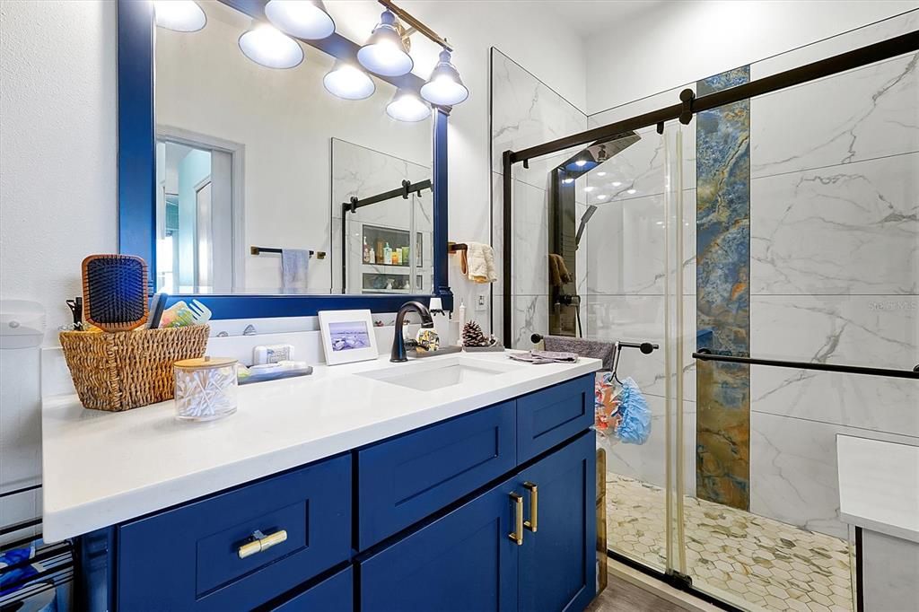 For Rent: $2,400 (2 beds, 2 baths, 1417 Square Feet)