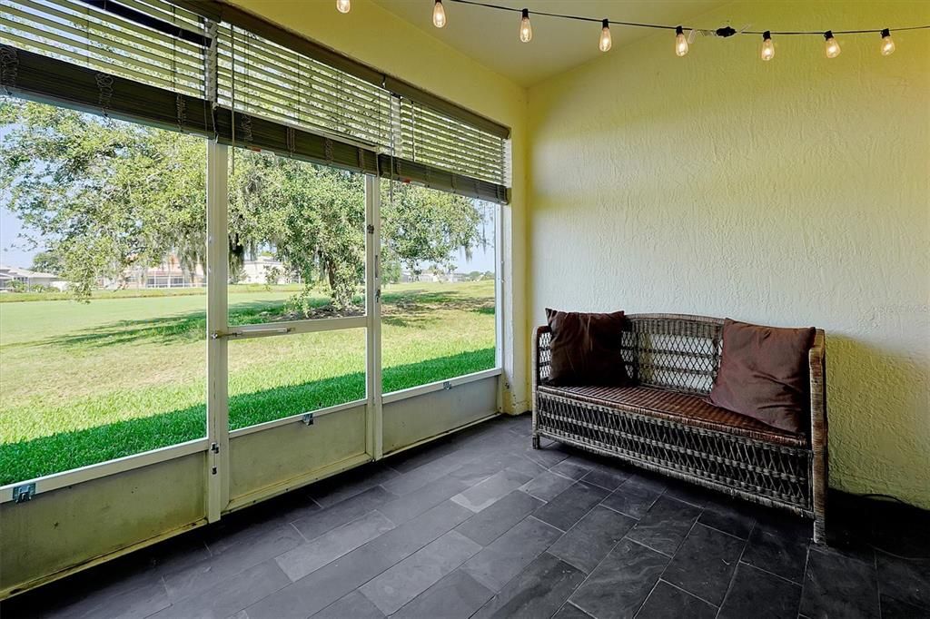 For Rent: $2,400 (2 beds, 2 baths, 1417 Square Feet)