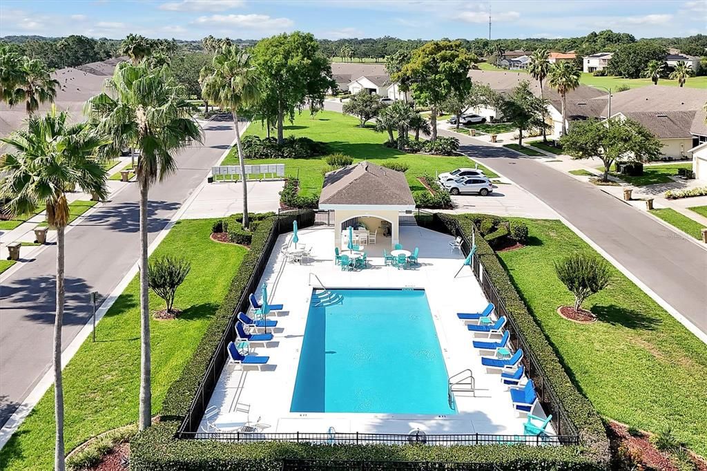 For Rent: $2,400 (2 beds, 2 baths, 1417 Square Feet)