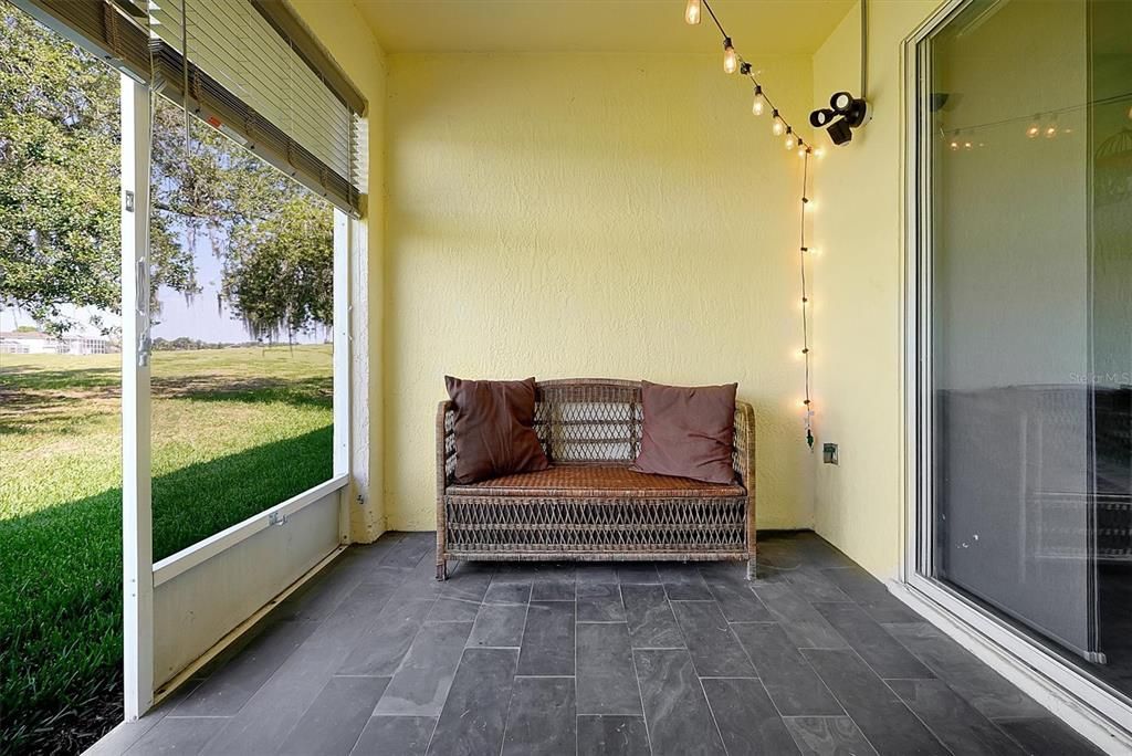 For Rent: $2,400 (2 beds, 2 baths, 1417 Square Feet)