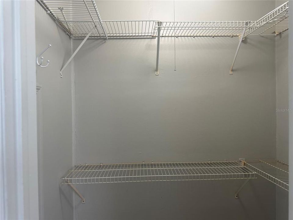 For Rent: $1,800 (3 beds, 2 baths, 1149 Square Feet)