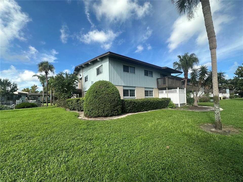 For Rent: $1,800 (3 beds, 2 baths, 1149 Square Feet)