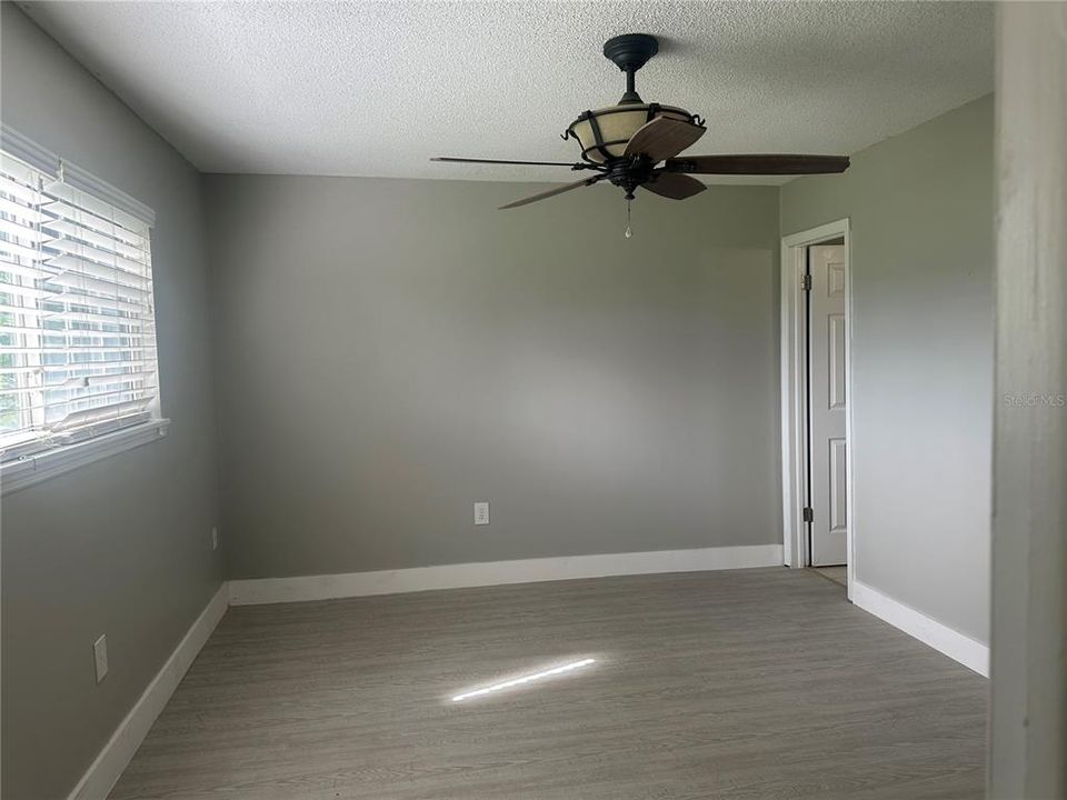 For Rent: $1,800 (3 beds, 2 baths, 1149 Square Feet)