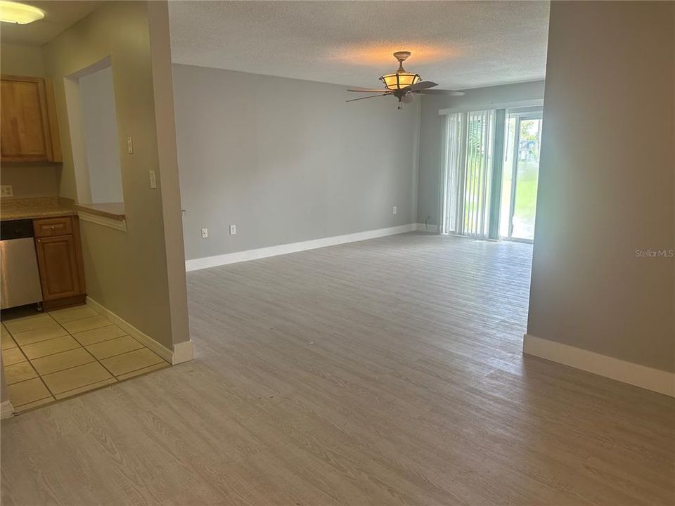 For Rent: $1,800 (3 beds, 2 baths, 1149 Square Feet)