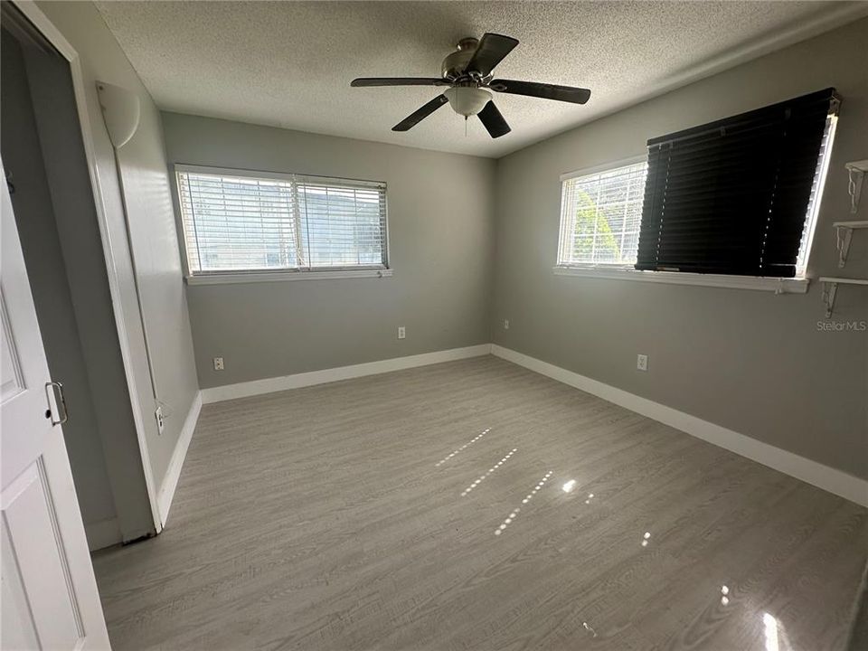 For Rent: $1,800 (3 beds, 2 baths, 1149 Square Feet)