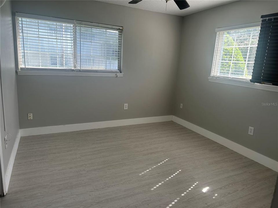 For Rent: $1,800 (3 beds, 2 baths, 1149 Square Feet)