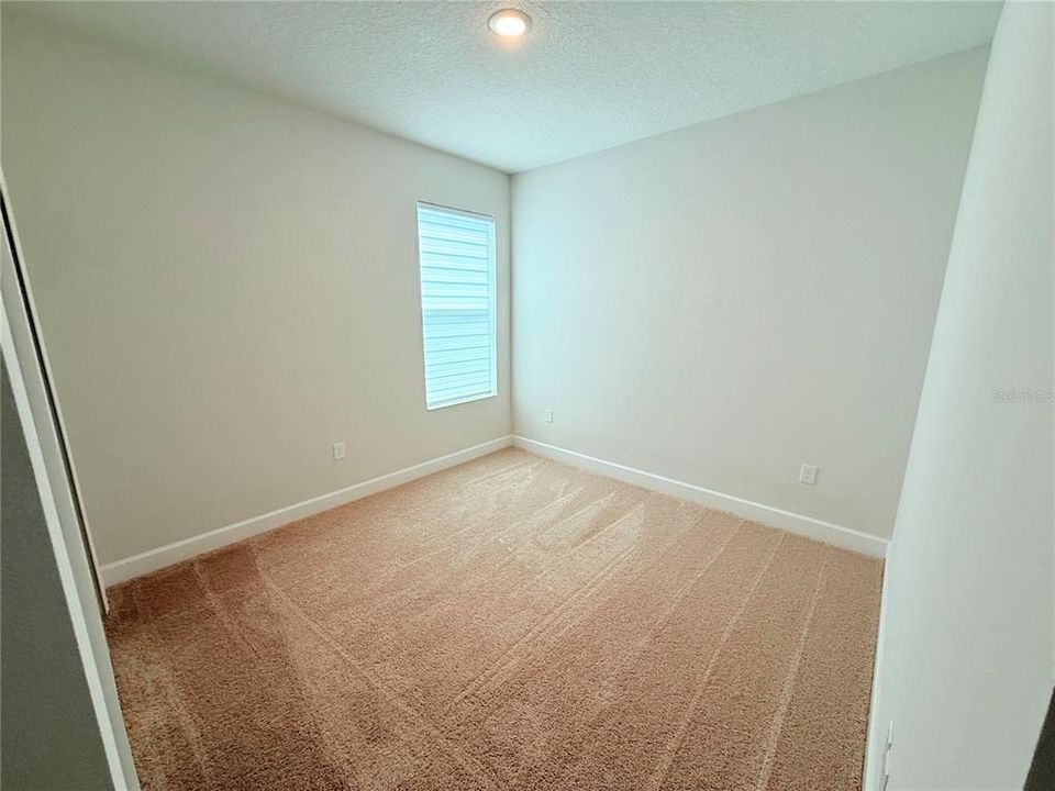 For Rent: $2,700 (4 beds, 3 baths, 2498 Square Feet)