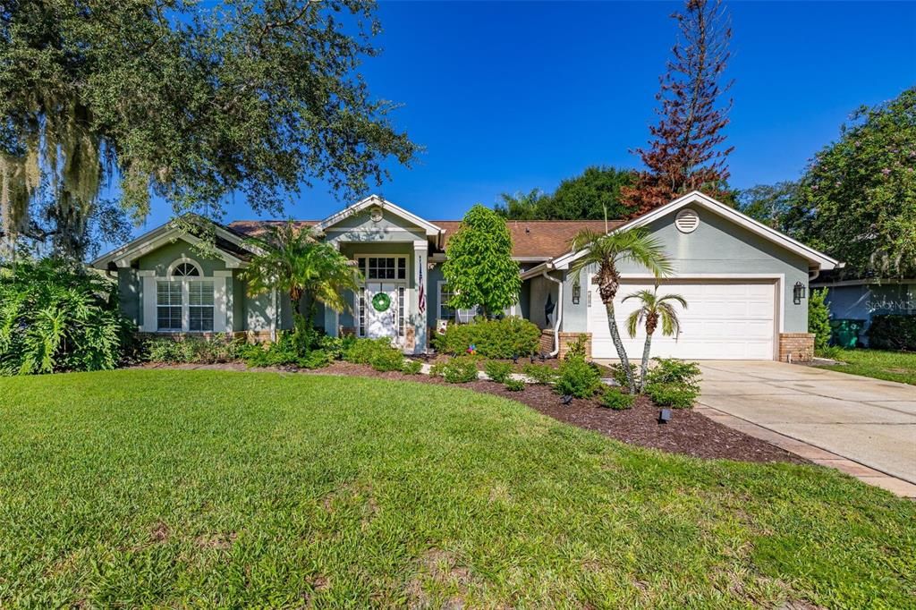 For Sale: $569,000 (4 beds, 3 baths, 2227 Square Feet)