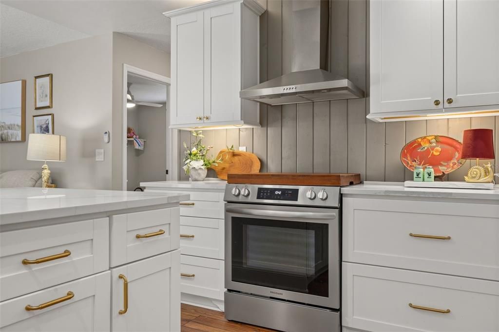 For Sale: $569,000 (4 beds, 3 baths, 2227 Square Feet)
