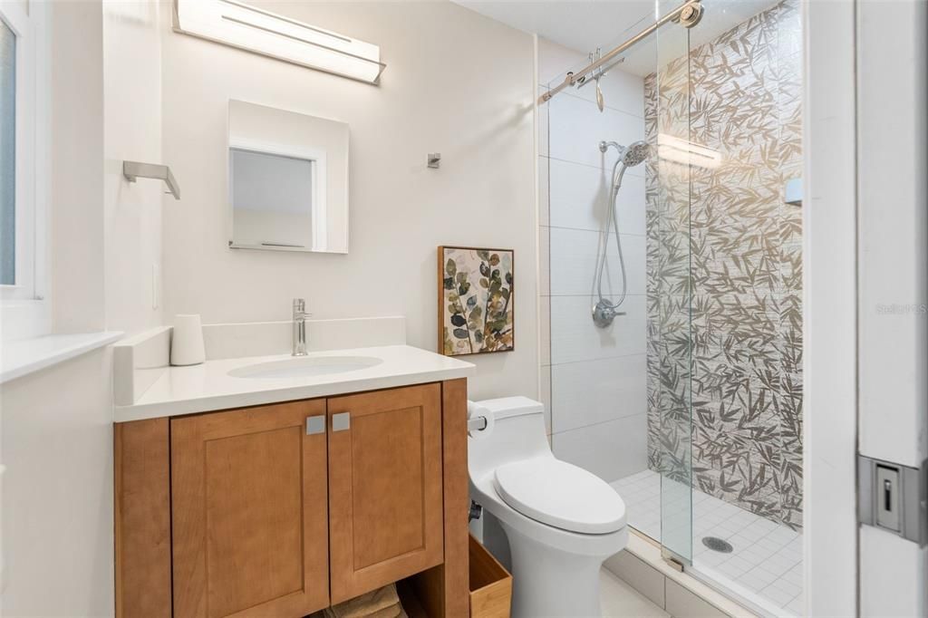 For Sale: $319,900 (3 beds, 2 baths, 1358 Square Feet)