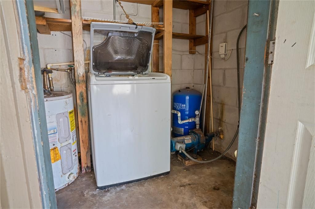 For Sale: $265,000 (0 beds, 0 baths, 812 Square Feet)