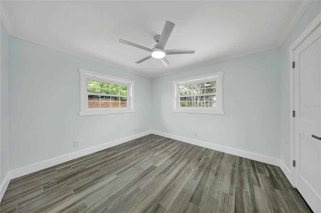 For Rent: $6,000 (3 beds, 2 baths, 1297 Square Feet)