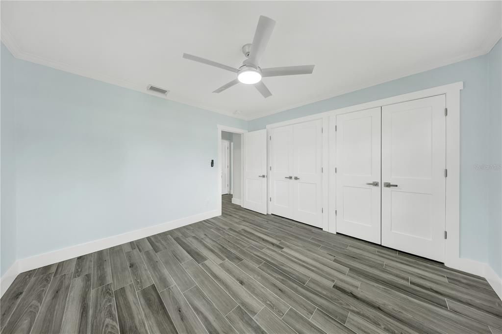 For Rent: $6,000 (3 beds, 2 baths, 1297 Square Feet)