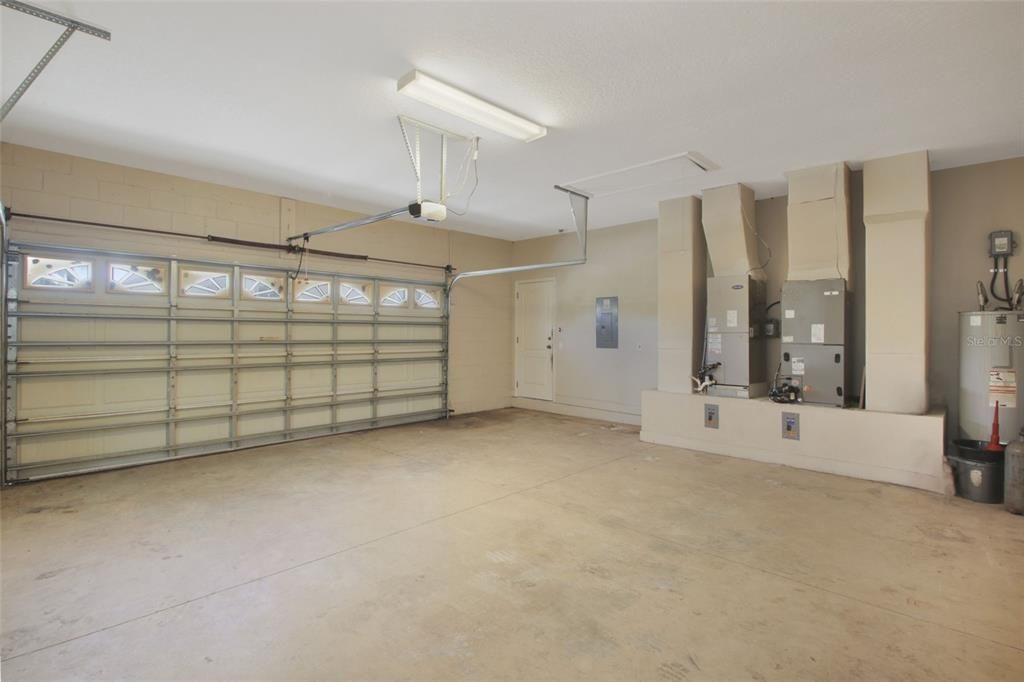 For Sale: $499,000 (5 beds, 3 baths, 3373 Square Feet)