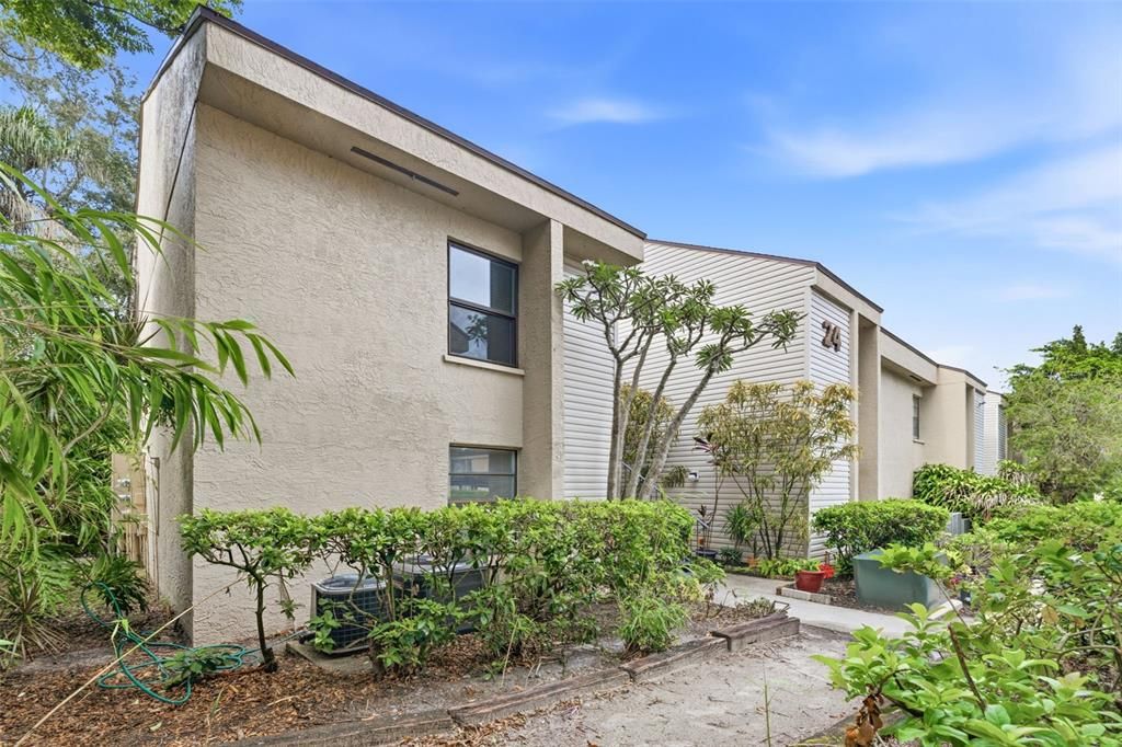 En Venta: $129,500 (1 camas, 1 baños, 817 Pies cuadrados)